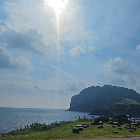 Seongsan Morning Sunset Vila Seogwipo Exterior foto
